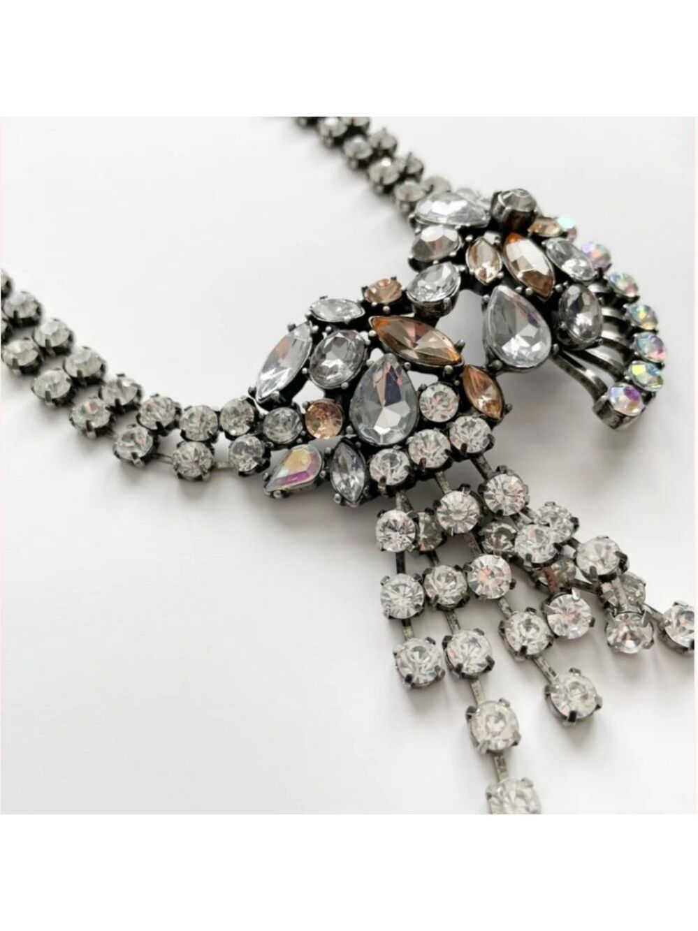 BANANA REPUBLIC ANTIQUE SILVER TONE CUT CRYSTAL 19"-21" NECKLACE NWT - Picture 6 of 8
